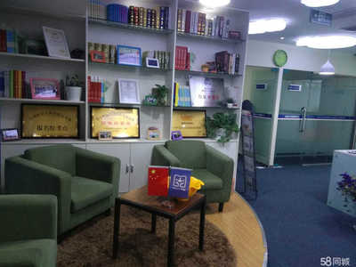 郑州百硕教育咨询 专业规划，助力成长与升学之路